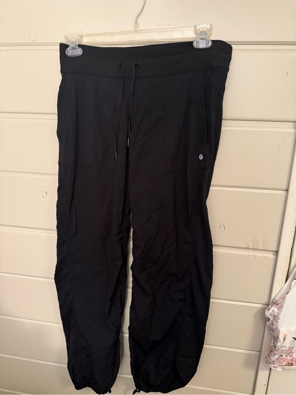 lululemon athletica dance studios. Size 10 reg